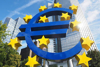 Unternehmen in der Eurozone schneiden im Februar besser ab als erwartet
