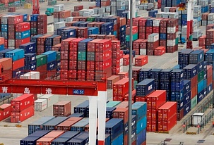 Den drei Mega-Allianzen fehlen 36 Containerschiffe im Asien-Europa-Verkehr